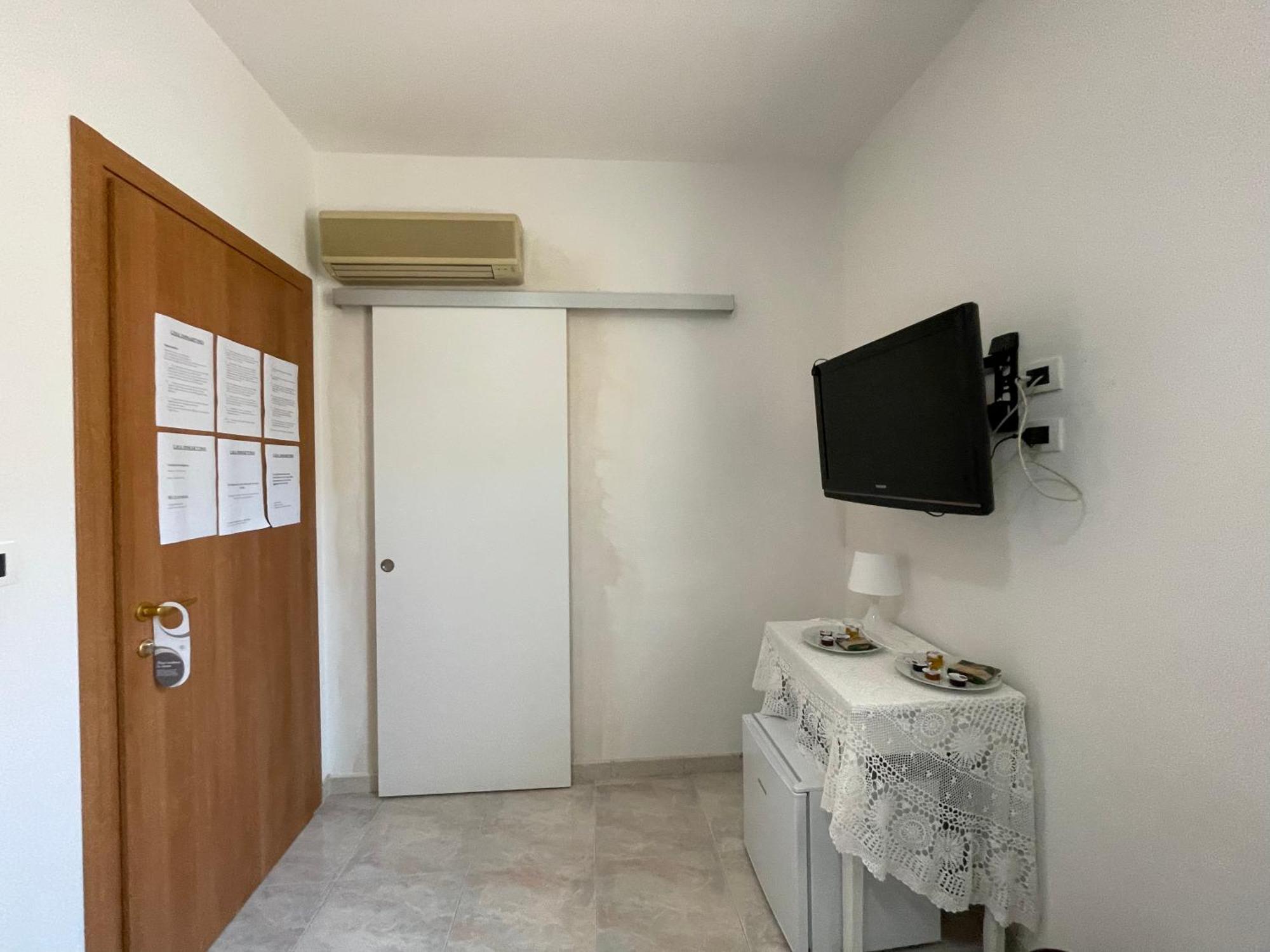 -Dimartino Home- Posizione Centrale 9 Min Da Marzamemi San Lorenzo Portopalo Di Capo Passero Pachino Room photo